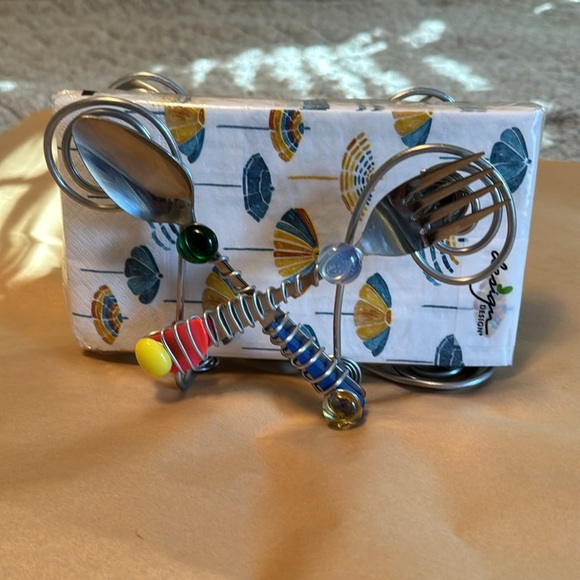 Dary Rees Napkins Holder - Picture 5 of 5